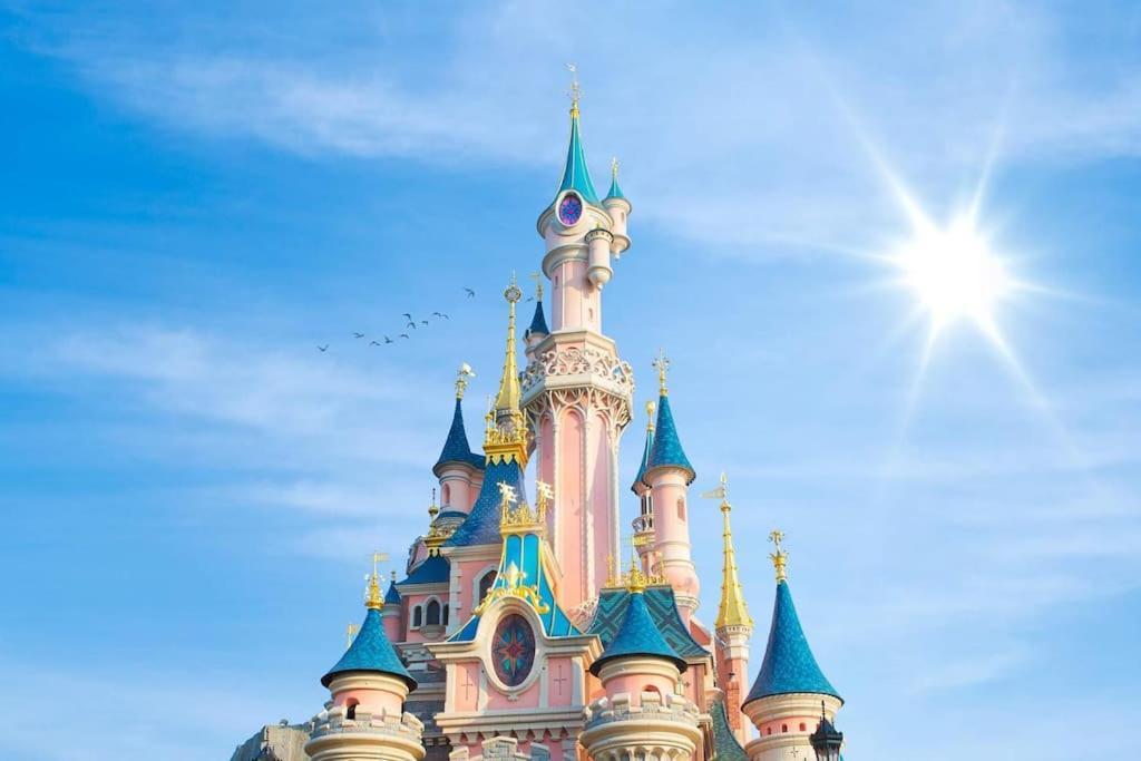 Le Colisee - Appartement Duplex Pour 6 A Disneyland Paris Montévrain Eksteriør billede
